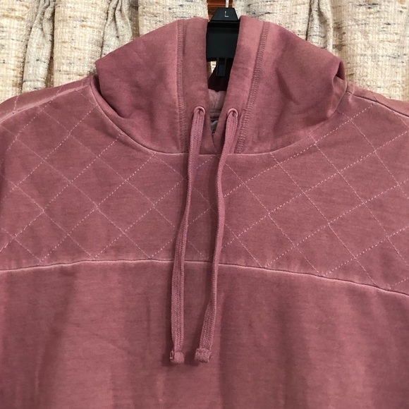 Torrid Relaxed Super Soft Fleece Quilted Yoke Drop Shoulder Hoodie - Picture 2 of 9